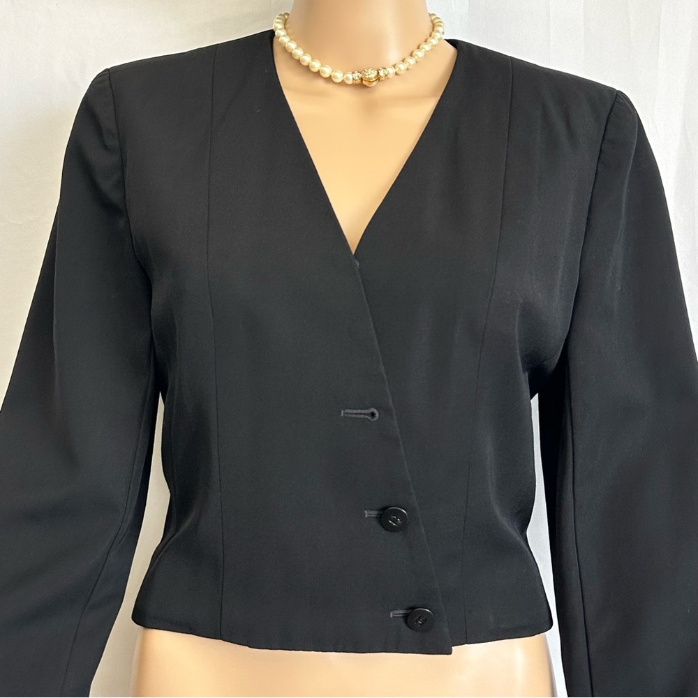 CHANEL 2000 Vintage cropped bolero blazer jacket